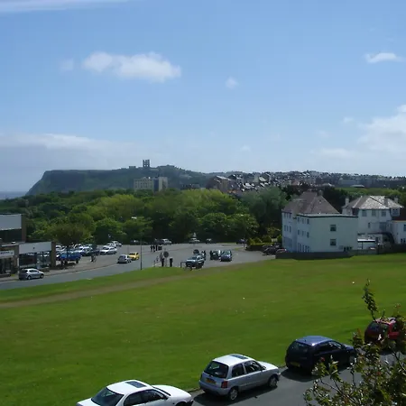 The Headlands Bed & Breakfast