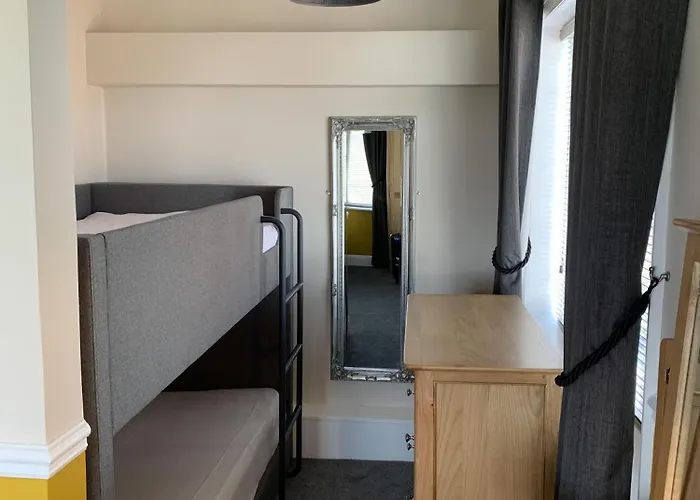 The Headlands Bed & Breakfast