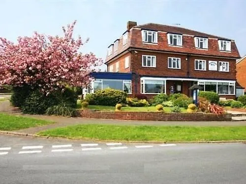 The Headlands Bed & Breakfast 4*