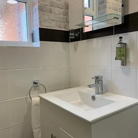 The Headlands Bed and Breakfast Σκάρμπορο