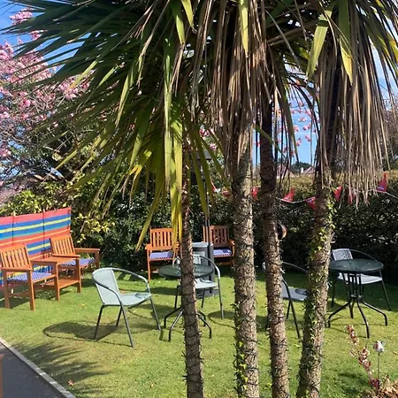 The Headlands 4*
