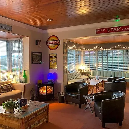 The Headlands Bed & Breakfast