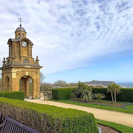 The Headlands 4* Scarborough