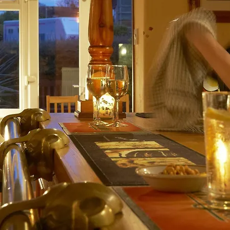 Alojamento de Acomodação e Pequeno-almoço The Headlands 4*