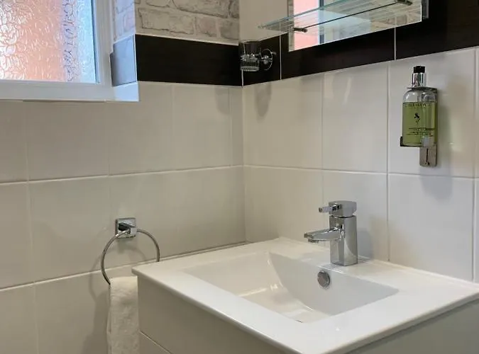 The Headlands Bed & Breakfast Scarborough