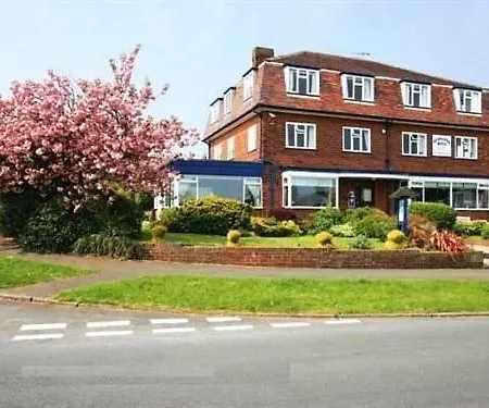 The Headlands Bed & Breakfast 4*